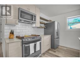 15 MOHEGAN CRESCENT - 11