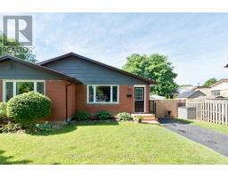 15 MOHEGAN CRESCENT - 3