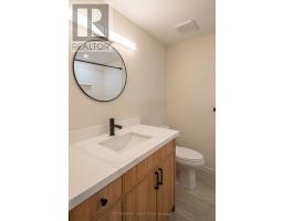 3 - 70 SUNNYSIDE DRIVE - 21
