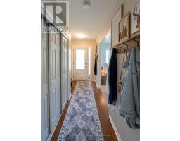 189 ANDOVER DRIVE - 3