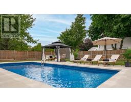 189 ANDOVER DRIVE - 37
