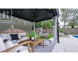 189 ANDOVER DRIVE - 40