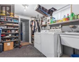 17 MAUD STREET - 20