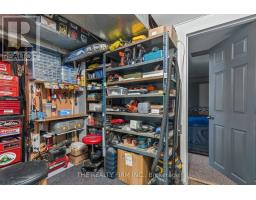 17 MAUD STREET - 21