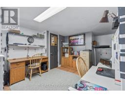 17 MAUD STREET - 24