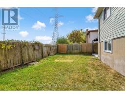 108 SUNDRIDGE CRESCENT - 37