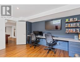 649 VALLEYSTREAM WALK - 36