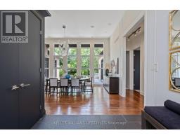 649 VALLEYSTREAM WALK - 4