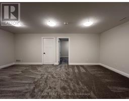 9-49 ROYAL DORNOCH DRIVE - 33