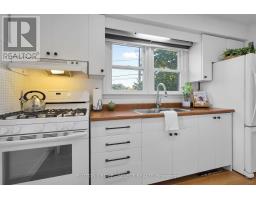 413 OLD WONDERLAND ROAD - 13