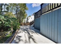 413 OLD WONDERLAND ROAD - 38
