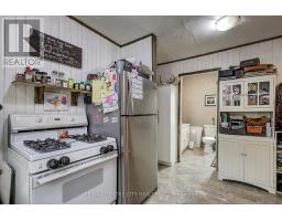 270 ROSS STREET - 15