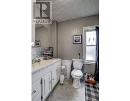 270 ROSS STREET - 16