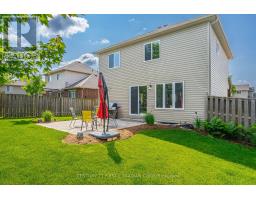 32 STONE FIELD LANE - 10