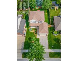 32 STONE FIELD LANE - 17