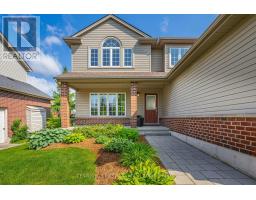 32 STONE FIELD LANE - 5