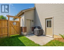 32 STONE FIELD LANE - 6