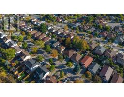 74 ERICA CRESCENT - 29