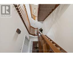 22 - 1399 COMMISSIONERS ROAD W - 4