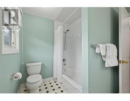 471 BILLYBROOK CRESCENT - 34