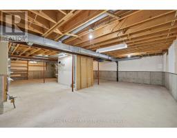 471 BILLYBROOK CRESCENT - 35