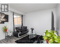 48 - 971 ADELAIDE STREET - 10