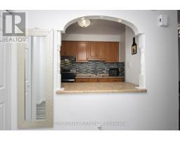 48 - 971 ADELAIDE STREET - 5