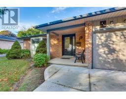 83 FAIRLANE ROAD - 4