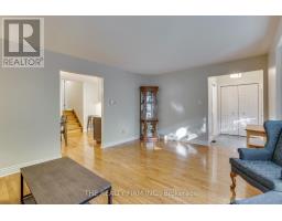83 FAIRLANE ROAD - 9