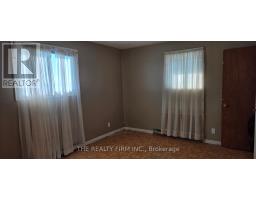 4 QUEBEC ROAD - 7