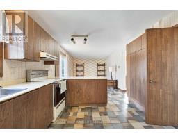 138 GARDENVALE CRESCENT - 9