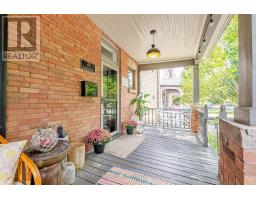 20 ELMWOOD AVENUE E - 7