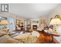 27 - 93 PINE VALLEY GATE - 12