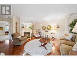 27 - 93 PINE VALLEY GATE - 13