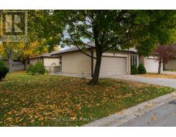 27 - 93 PINE VALLEY GATE - 2