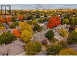 27 - 93 PINE VALLEY GATE - 41