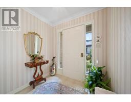 27 - 93 PINE VALLEY GATE - 8