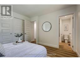 58 MANOR ROAD - 22