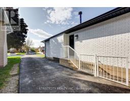 58 MANOR ROAD - 40