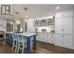 22 MAPLETON PLACE - 16