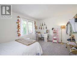 22 MAPLETON PLACE - 27