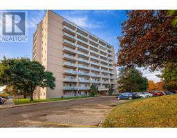 702 - 563 MORNINGTON AVENUE - 1