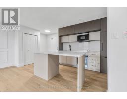 702 - 563 MORNINGTON AVENUE - 11