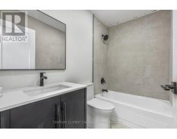 702 - 563 MORNINGTON AVENUE - 16