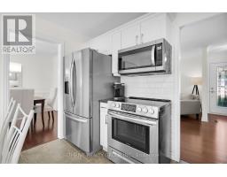 999 FARNHAM ROAD - 12