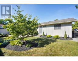 999 FARNHAM ROAD - 42