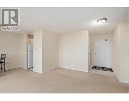 1105 - 1105 JALNA BOULEVARD - 18