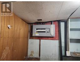 10 VINEDEN DRIVE - 14