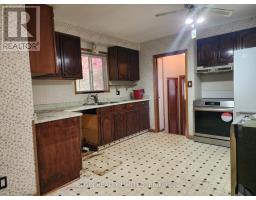 10 VINEDEN DRIVE - 3