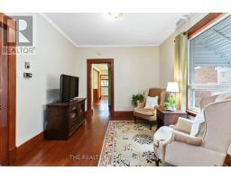 1285 YORK STREET - 12